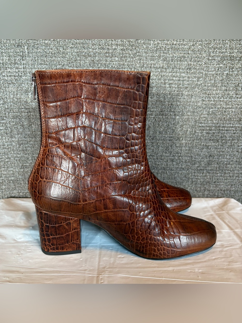 Free People Boots Womens 7 (37) Cecile Brown Croc Embossed Block Heel Ankle